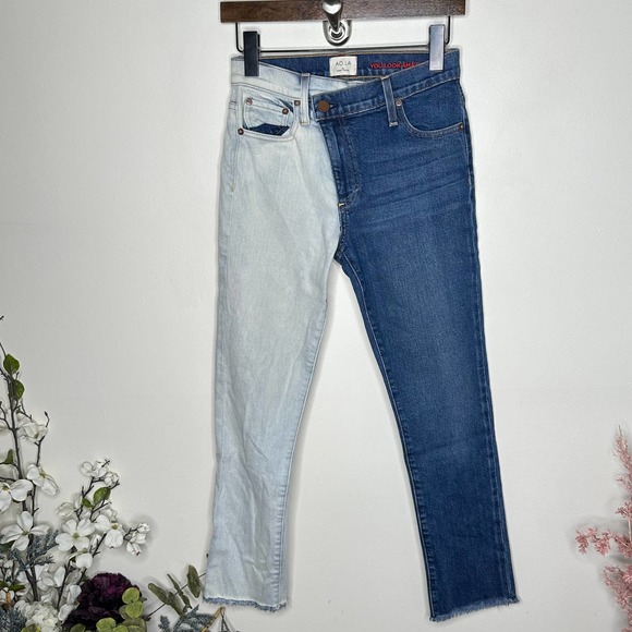 ALICE + OLIVIA Amazing Two Tone High Rise Boyfriend Jeans {C2} - Picture 6 of 10